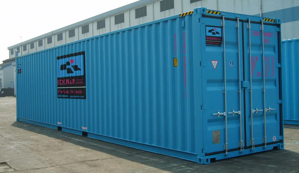12.2m (40ft) high-cube container with doors both ends for hire - Image 2